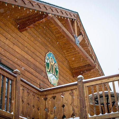 Hotel Chateau Chamonix Georgetown Exterior foto