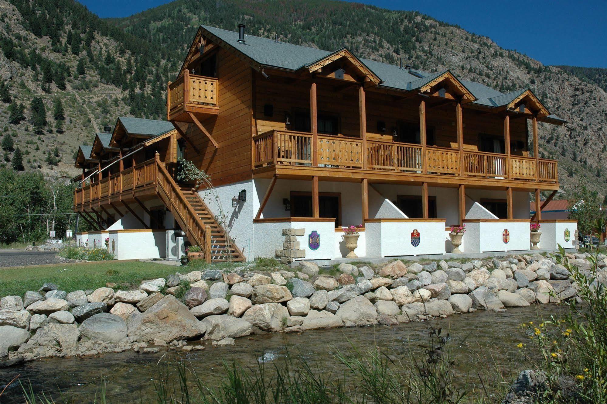 Hotel Chateau Chamonix Georgetown Exterior foto