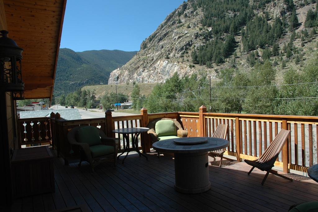 Hotel Chateau Chamonix Georgetown Exterior foto
